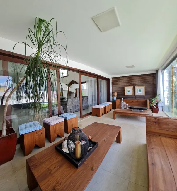 Foto 1 de Casa de Condomínio com 4 Quartos para venda ou aluguel, 440m² em Parque Do Jiqui, Parnamirim