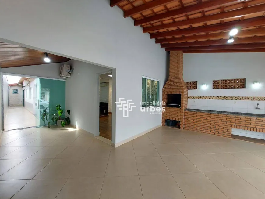 Foto 1 de Casa com 2 Quartos à venda, 129m² em Parque Residencial Jaguari, Americana
