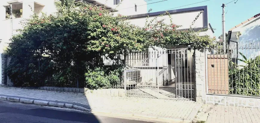 Foto 1 de Casa com 3 Quartos à venda, 250m² em Bairu, Juiz de Fora