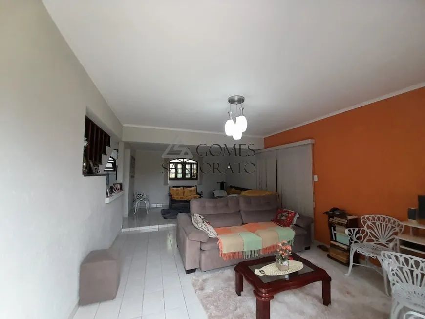 Foto 1 de Casa com 3 Quartos à venda, 260m² em Parque São Vicente, Mauá