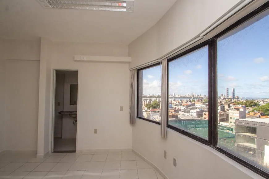 Foto 1 de Sala Comercial para alugar, 37m² em Pina, Recife