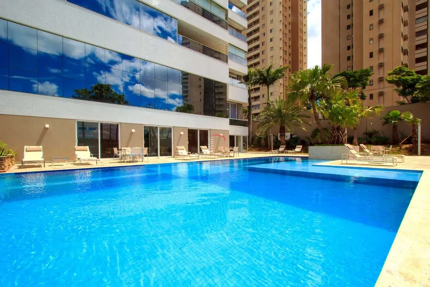 Foto 1 de Apartamento com 3 Quartos à venda, 269m² em Guanabara, Londrina