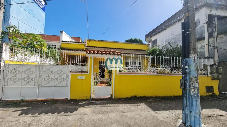 Foto 1 de Casa com 3 Quartos à venda, 147m² em Mangueira, São Gonçalo