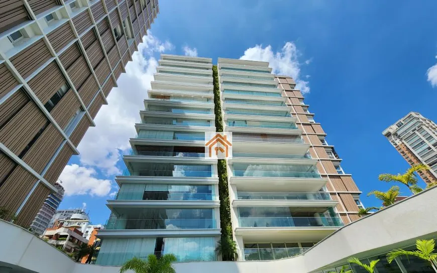 Foto 1 de Apartamento com 4 Quartos à venda, 236m² em Ibirapuera, São Paulo