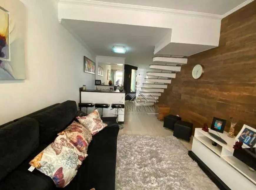 Foto 1 de Sobrado com 3 Quartos à venda, 111m² em Vila Linda, Santo André