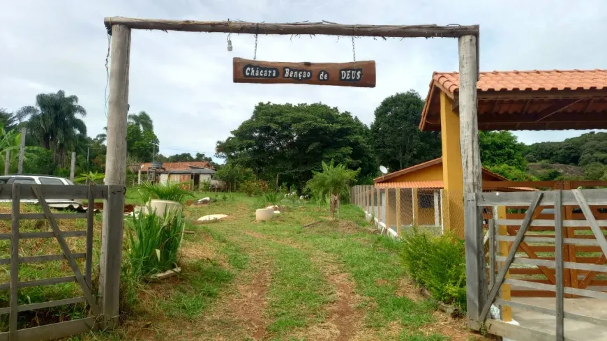 Foto 1 de Fazenda/Sítio à venda, 1000m² em Zona Rural, Munhoz