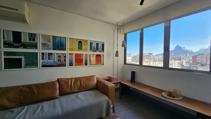 Foto 1 de Apartamento com 2 Quartos para venda ou aluguel, 90m² em Ipanema, Rio de Janeiro