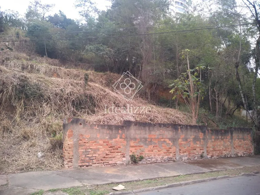 Foto 1 de Lote/Terreno à venda, 1065m² em Sessenta, Volta Redonda