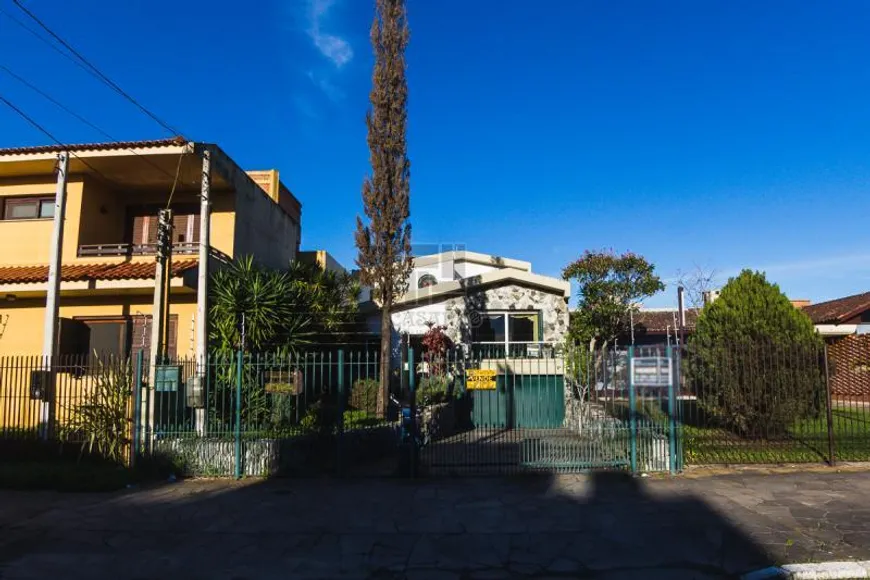 Foto 1 de Sobrado com 3 Quartos à venda, 241m² em Centro, Pelotas