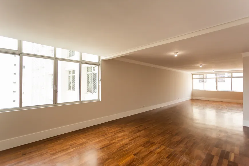 Foto 1 de Apartamento com 3 Quartos à venda, 206m² em Santa Cecília, São Paulo