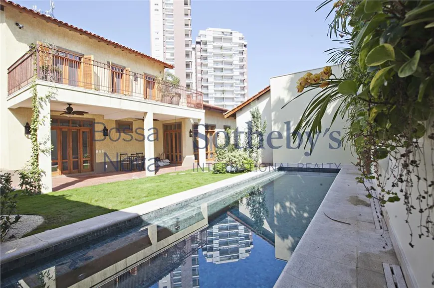 Foto 1 de Casa com 3 Quartos à venda, 256m² em Alto de Pinheiros, São Paulo