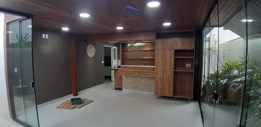Foto 1 de Casa de Condomínio com 3 Quartos à venda, 270m² em Residencial Villaggio, Bauru