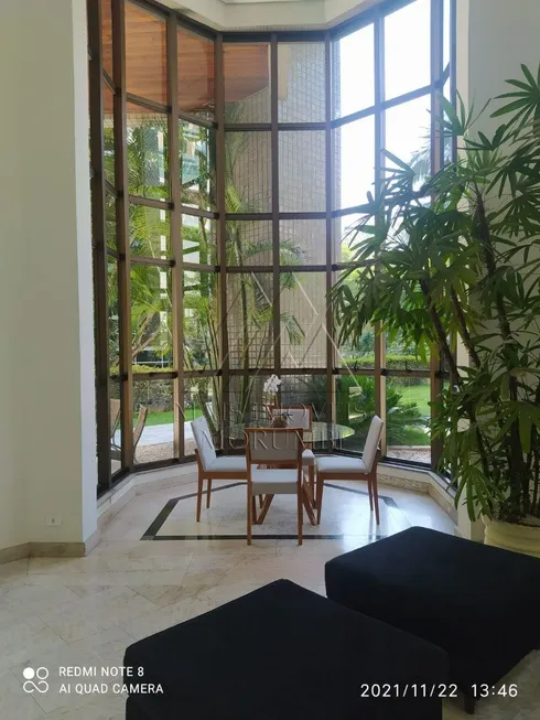 Foto 1 de Apartamento com 3 Quartos para venda ou aluguel, 250m² em Jardim Fonte do Morumbi , São Paulo