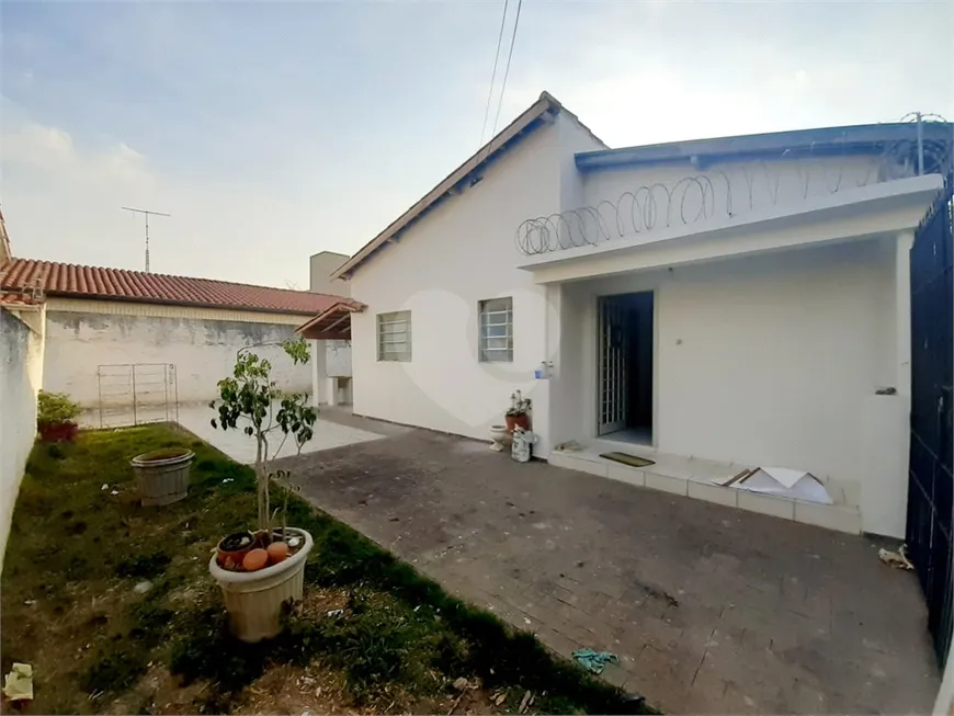 Foto 1 de Casa com 2 Quartos para venda ou aluguel, 82m² em Jardim Pau Preto, Indaiatuba