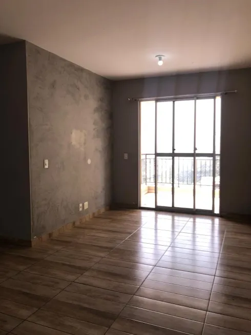 Foto 1 de Apartamento com 3 Quartos para alugar, 76m² em Picanço, Guarulhos