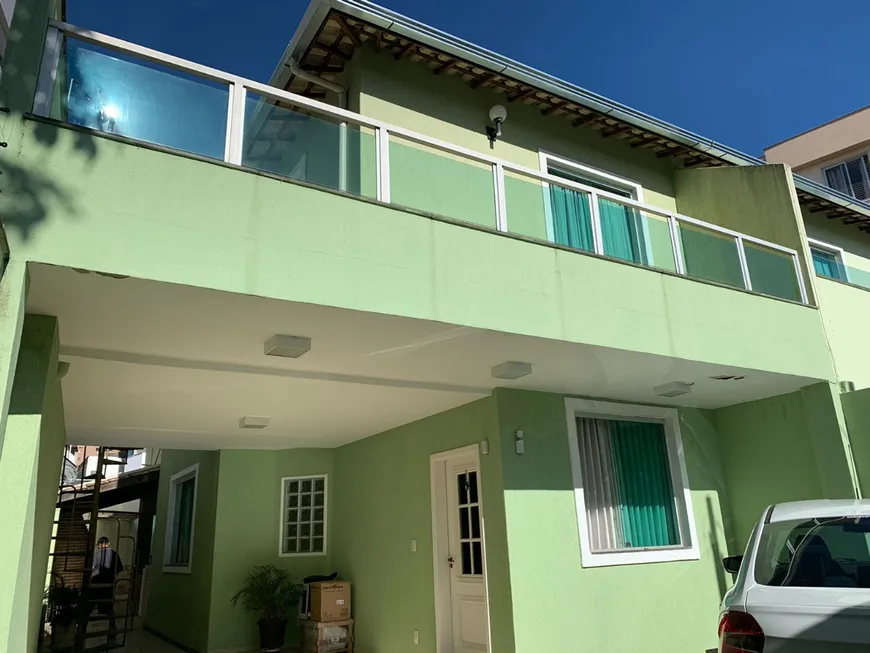 Foto 1 de Casa com 3 Quartos à venda, 148m² em Castelo, Belo Horizonte