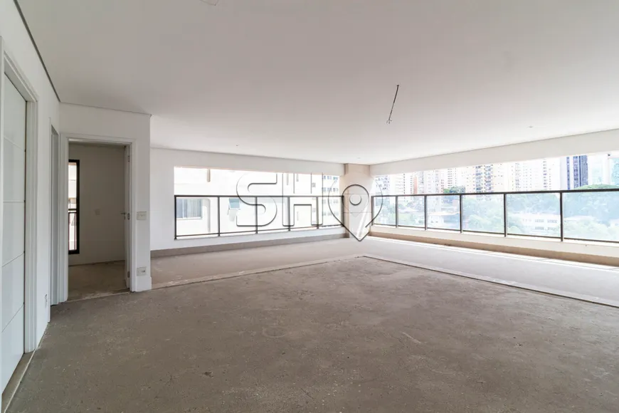 Foto 1 de Apartamento com 5 Quartos à venda, 209m² em Higienópolis, São Paulo
