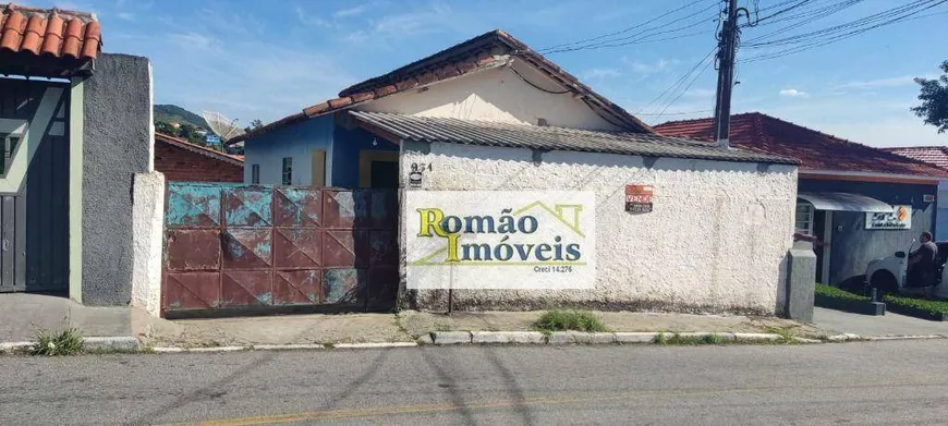 Foto 1 de Casa com 4 Quartos à venda, 304m² em Centro, Mairiporã