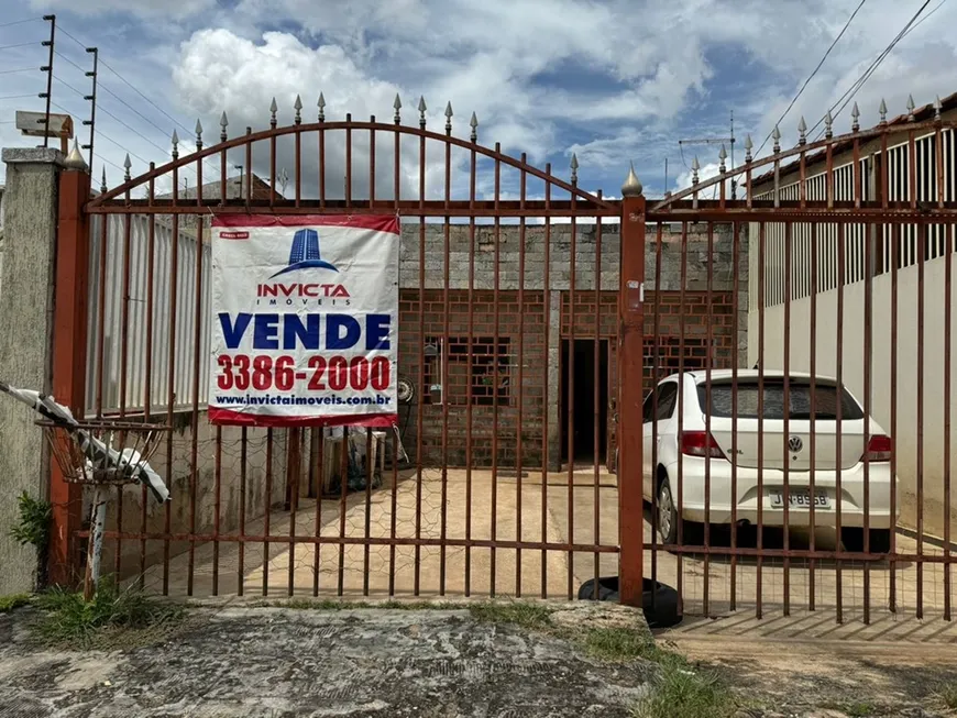 Foto 1 de Casa com 4 Quartos à venda, 200m² em Núcleo Bandeirante, Brasília