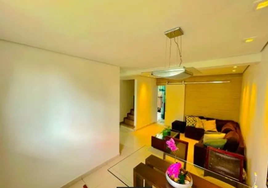 Foto 1 de Casa com 3 Quartos à venda, 120m² em Jardim Ruth, Poá