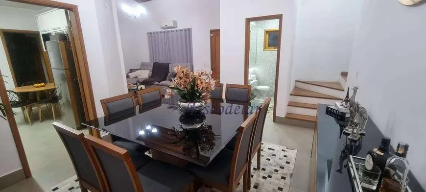 Foto 1 de Casa com 3 Quartos à venda, 186m² em Jardim Ana Estela, Carapicuíba