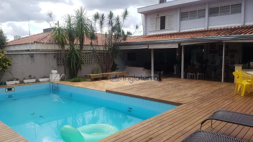 Foto 1 de Casa com 3 Quartos à venda, 382m² em Jardim Petropolis, Londrina