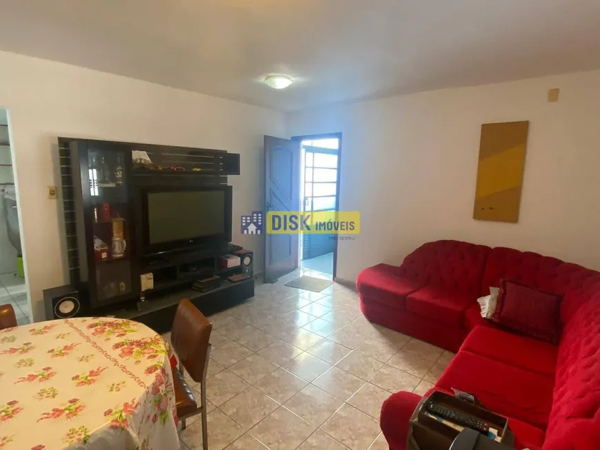 Foto 1 de Casa com 2 Quartos à venda, 150m² em Santa Terezinha, São Bernardo do Campo