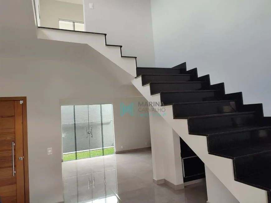 Foto 1 de Casa com 4 Quartos à venda, 234m² em Lundcéia, Lagoa Santa