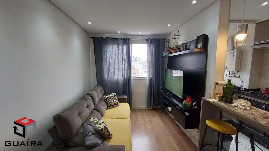 Foto 1 de Apartamento com 2 Quartos à venda, 44m² em Parque São Vicente, Mauá