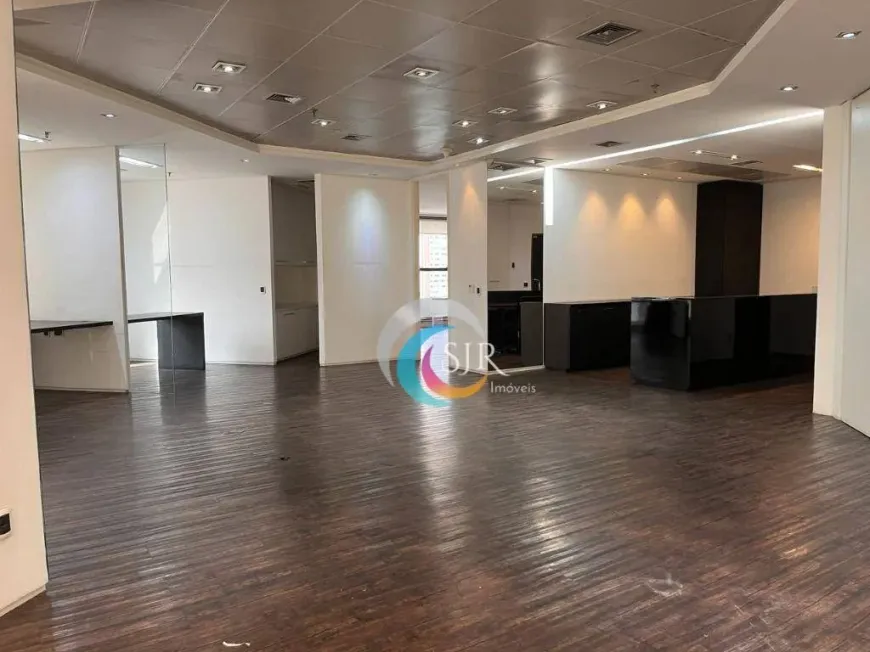 Foto 1 de Sala Comercial para alugar, 230m² em Vila Olímpia, São Paulo