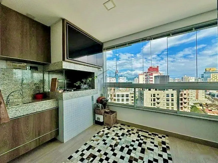 Foto 1 de Apartamento com 3 Quartos à venda, 102m² em Balneário, Florianópolis