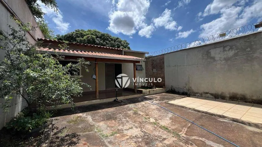 Foto 1 de Casa com 3 Quartos à venda, 127m² em Fabrício, Uberaba