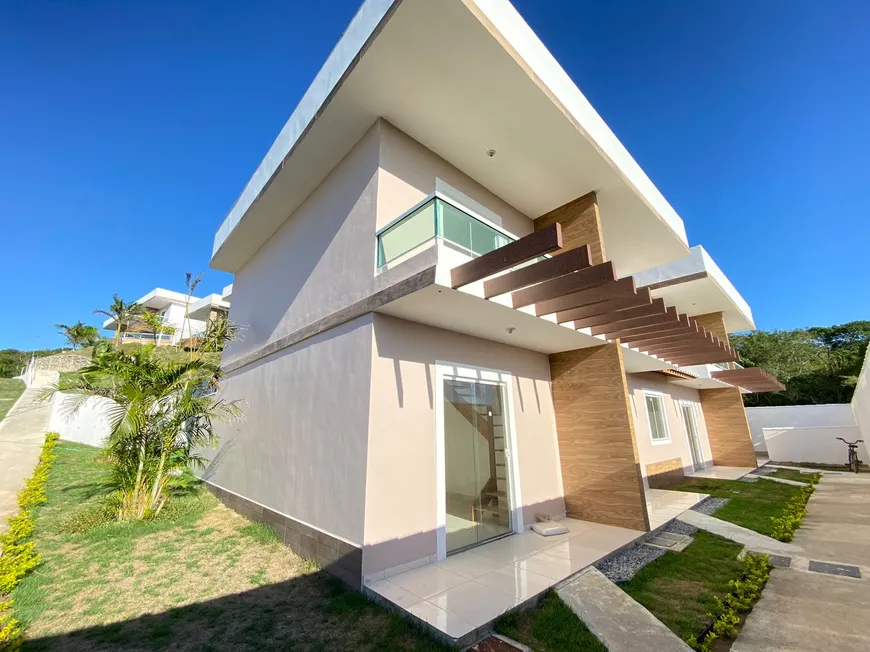 Foto 1 de Casa de Condomínio com 2 Quartos à venda, 74m² em Peró, Cabo Frio