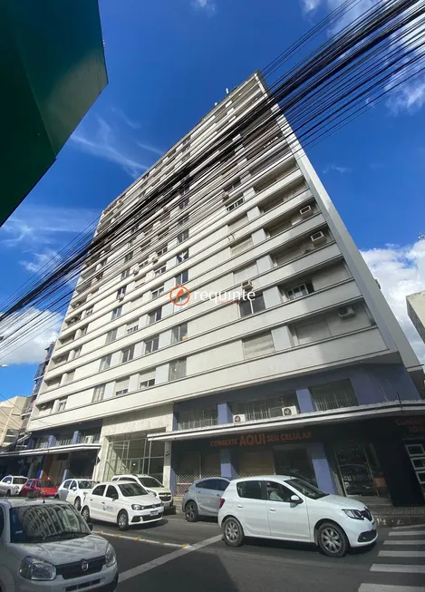 Foto 1 de Apartamento com 2 Quartos à venda, 60m² em Centro, Pelotas