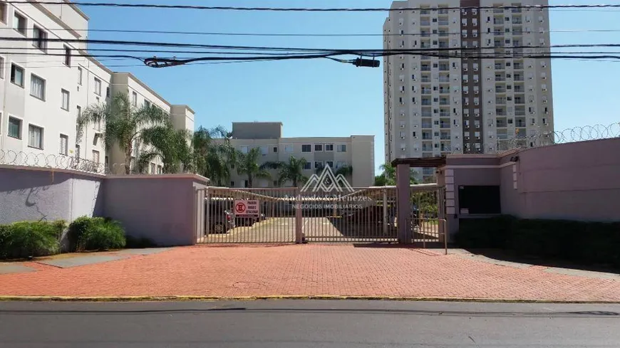 Foto 1 de Apartamento com 2 Quartos à venda, 49m² em Sumarezinho, Ribeirão Preto