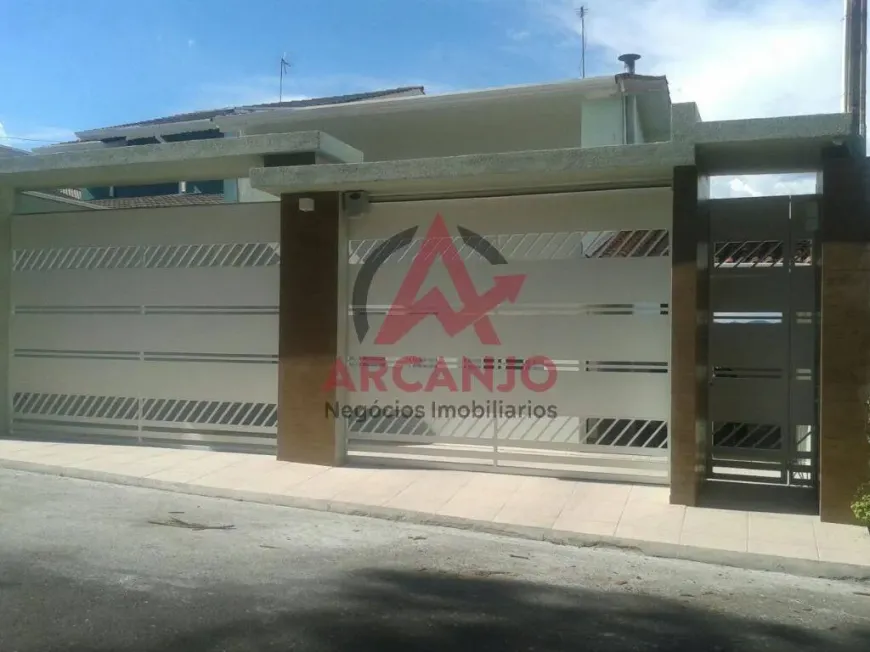 Foto 1 de Casa com 4 Quartos à venda, 300m² em Vila Esperia ou Giglio, Atibaia