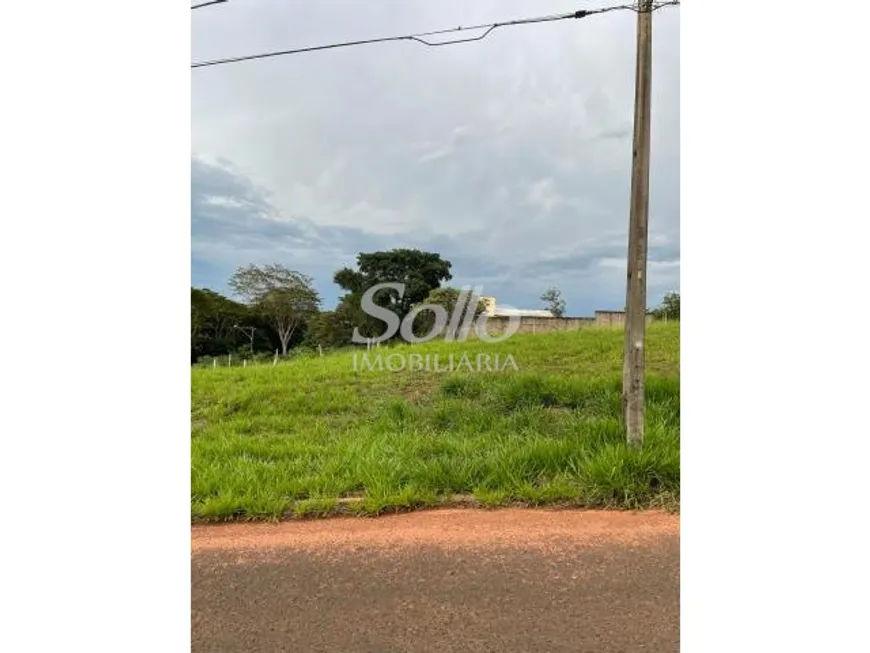 Foto 1 de Lote/Terreno à venda, 378m² em Jardim Inconfidência, Uberlândia