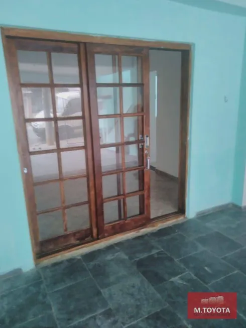 Foto 1 de Sobrado com 4 Quartos à venda, 180m² em Jardim Santa Mena, Guarulhos