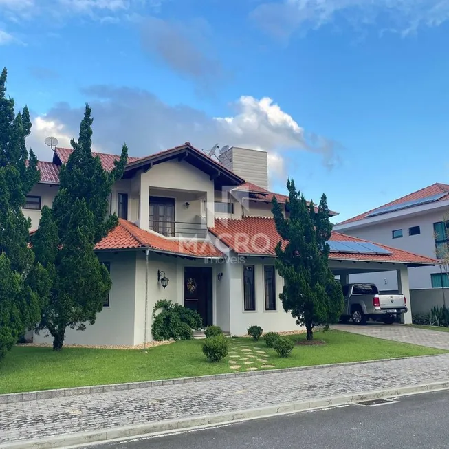 Foto 1 de Casa com 4 Quartos à venda, 306m² em Jaraguá Esquerdo, Jaraguá do Sul