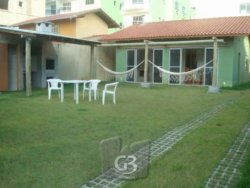 Foto 1 de Casa com 2 Quartos para alugar, 80m² em Praia dos Amores, Balneário Camboriú