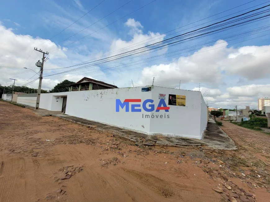 Foto 1 de Casa com 4 Quartos à venda, 330m² em Lagoa Seca, Juazeiro do Norte