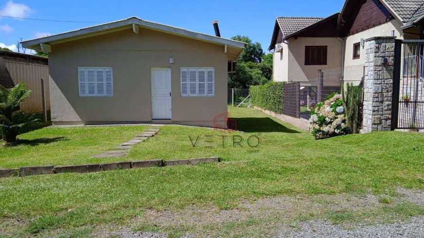 Foto 1 de Casa com 2 Quartos à venda, 56m² em Carazal, Gramado