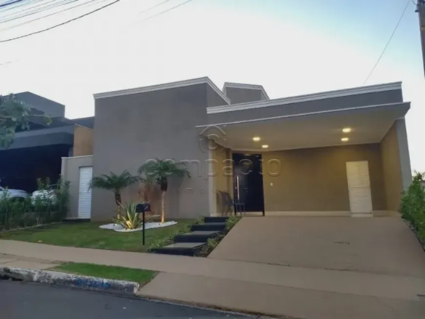 Foto 1 de Casa de Condomínio com 3 Quartos à venda, 218m² em Loteamento Recanto do Lago, São José do Rio Preto