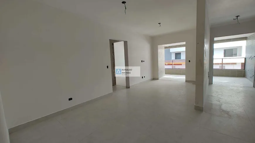 Foto 1 de Apartamento com 2 Quartos à venda, 77m² em Maracanã, Praia Grande