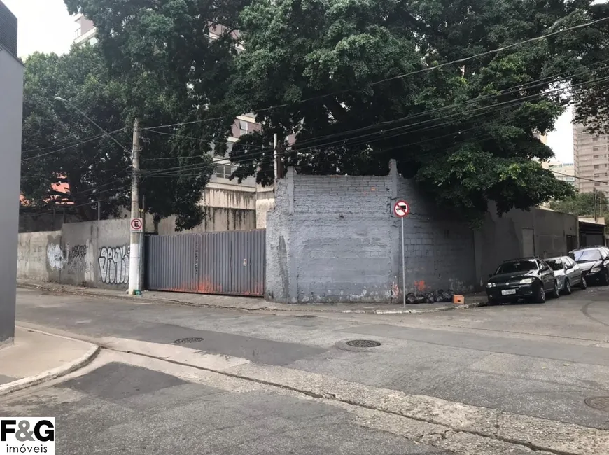 Foto 1 de Lote/Terreno à venda, 480m² em Vila Nova Conceição, São Paulo