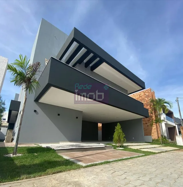 Foto 1 de Casa de Condomínio com 5 Quartos à venda, 316m² em Aruana, Aracaju