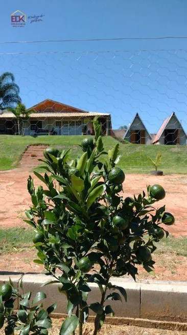 Foto 1 de Fazenda/Sítio com 4 Quartos à venda, 270m² em Chacaras Nogueira, Caçapava