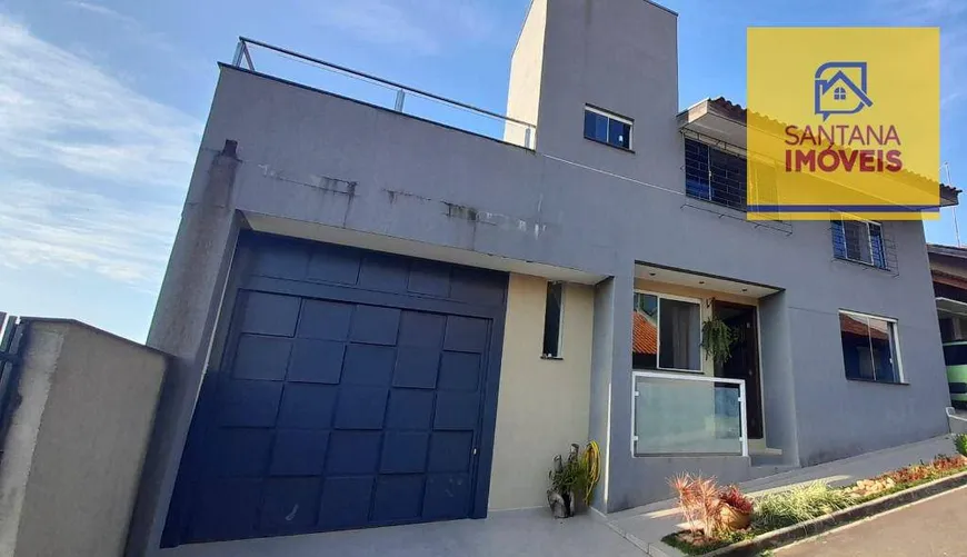Foto 1 de Casa de Condomínio com 4 Quartos à venda, 115m² em Jardim Esmeralda , Campo Largo