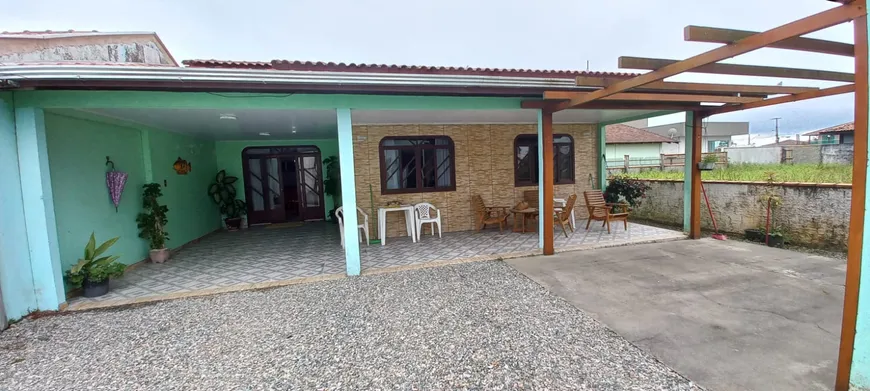 Foto 1 de Casa com 4 Quartos à venda, 129m² em Centro, Balneário Barra do Sul