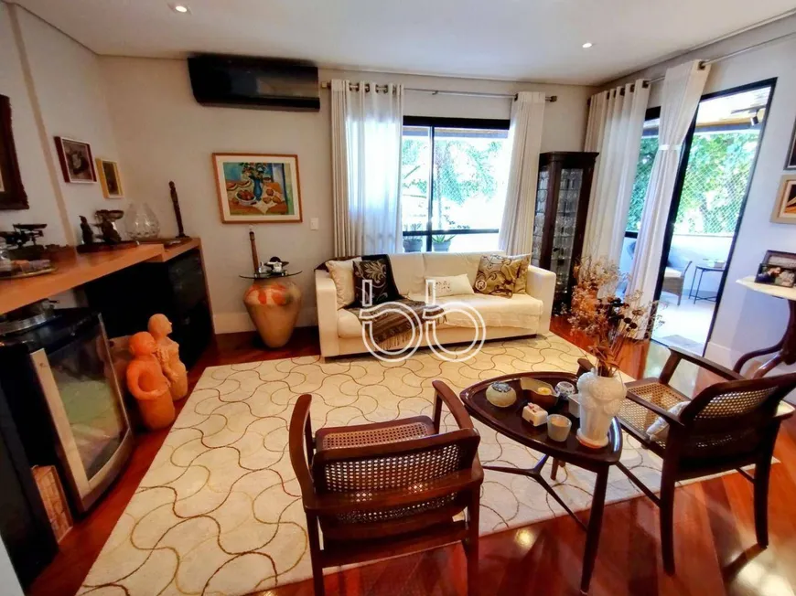 Foto 1 de Apartamento com 3 Quartos à venda, 156m² em Cambuí, Campinas